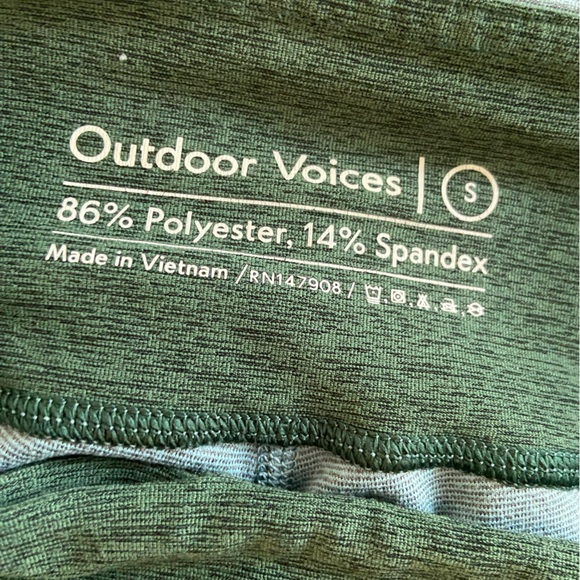 EUC Outdoor Voices Set of four Leggings in size Small - Picture 10 of 13